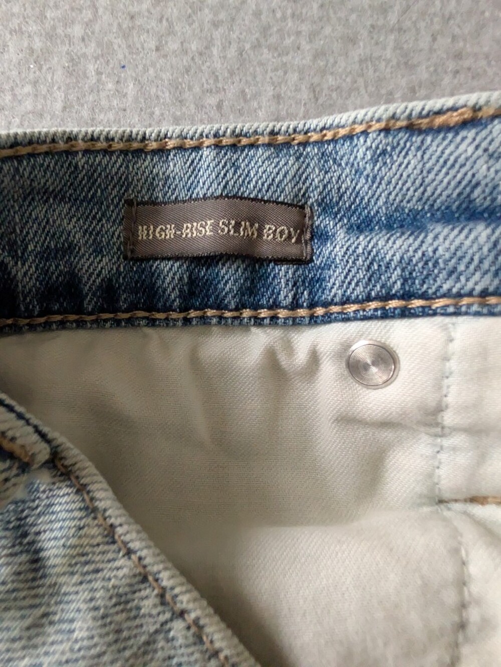 Point Sur High Rise Distressed Patches Light Wash Slim Boy Women's Jeans Sz 27P image 8